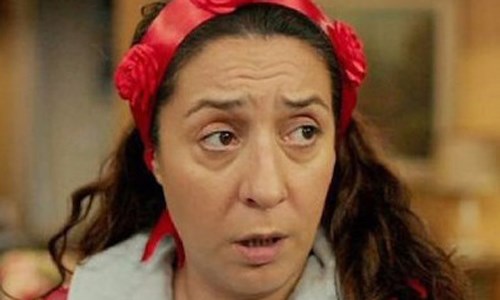 'İSMAİL DÜMBÜLLÜ ÖDÜLÜ' BİNNUR KAYA'YA VERİLDİ